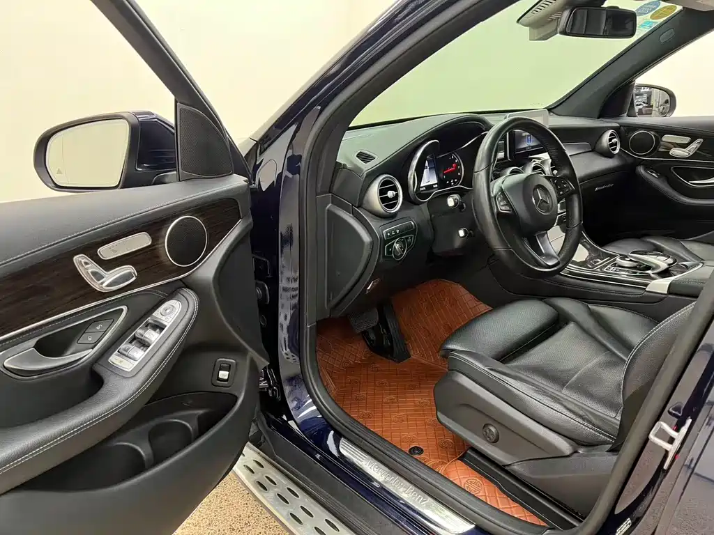 Mercedes-Benz GLC — миниатюра 17