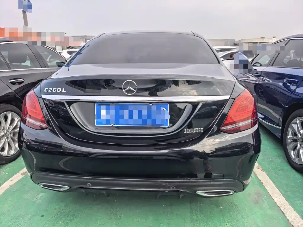 Mercedes-Benz C-Class — миниатюра 9
