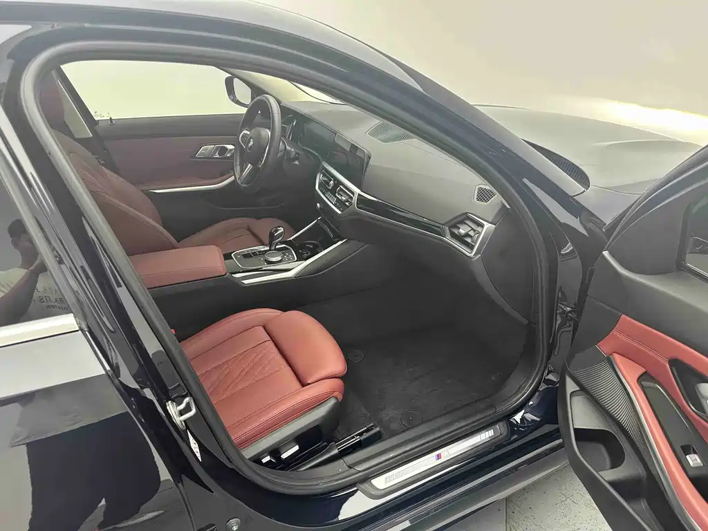 BMW 3 Series 3 2022 320Li M Sport