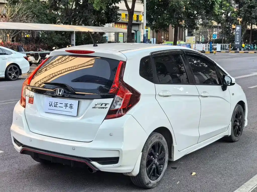 HONDA FIT