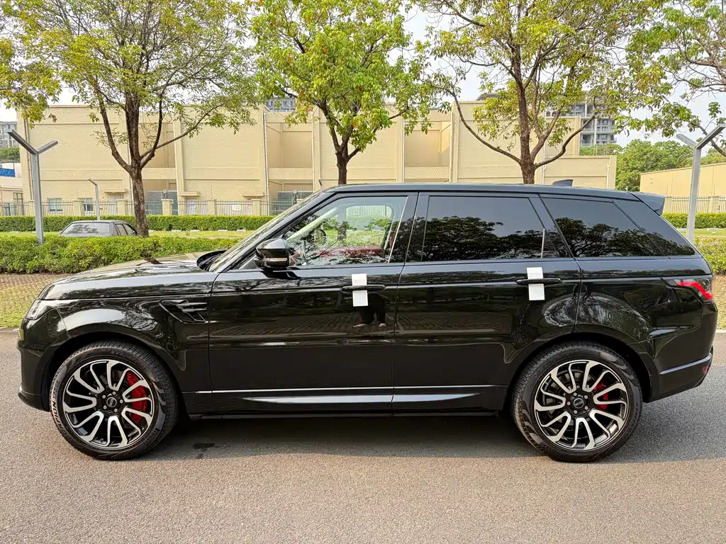 Land Rover Sport — миниатюра 13