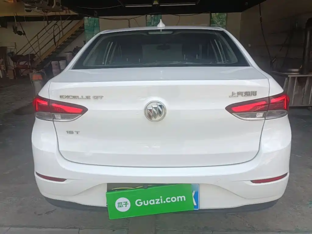 Buick Excelle — миниатюра 6