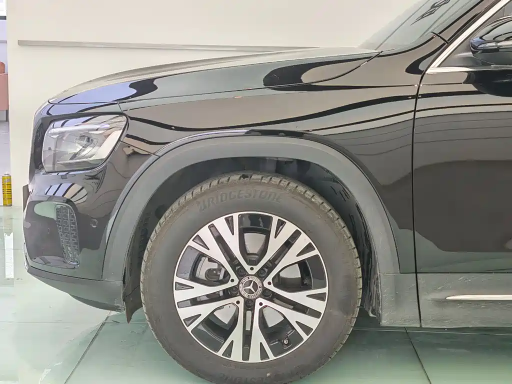 Mercedes-Benz GLB 2025 GLB 220
