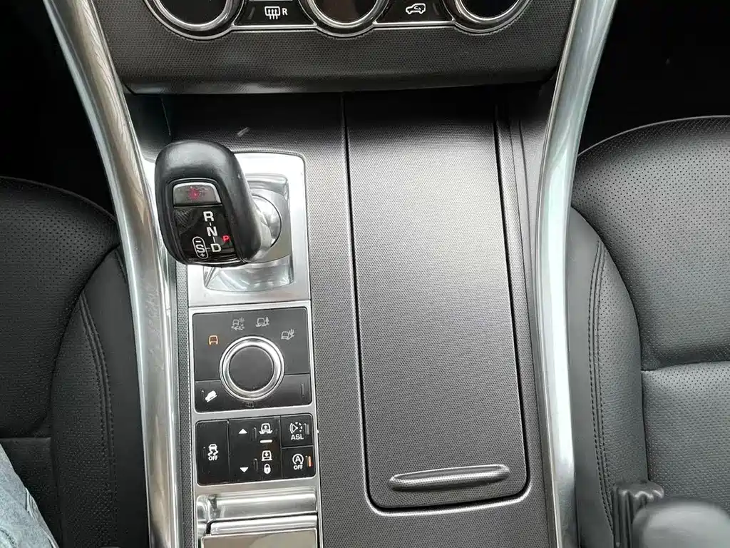 Land Rover Sport — миниатюра 12