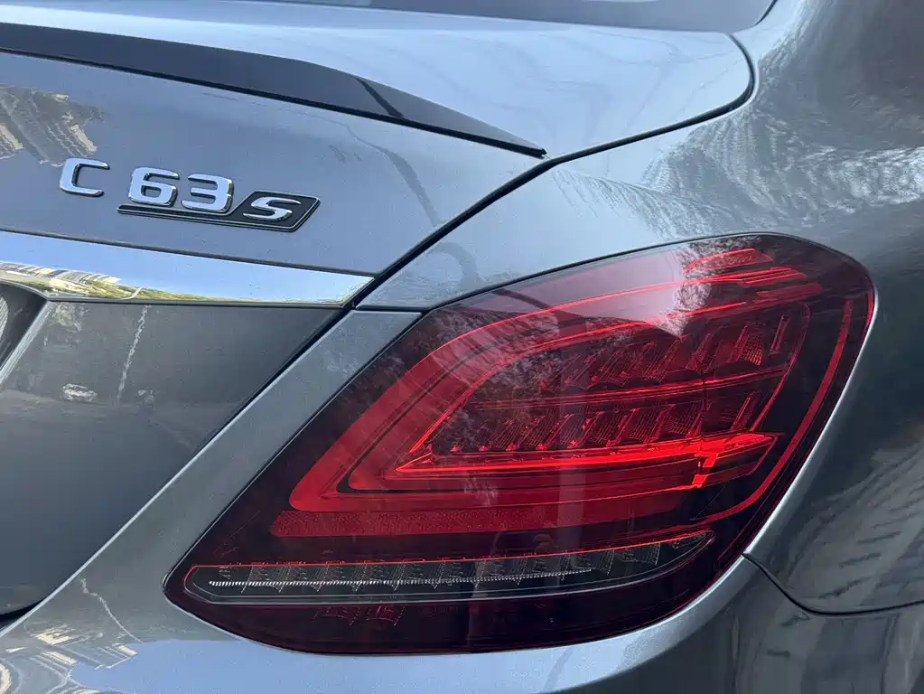 MERCEDES-BENZ C CLASS AMG