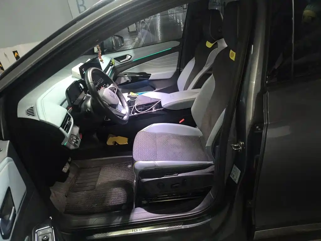 Volkswagen ID.4 X — миниатюра 12