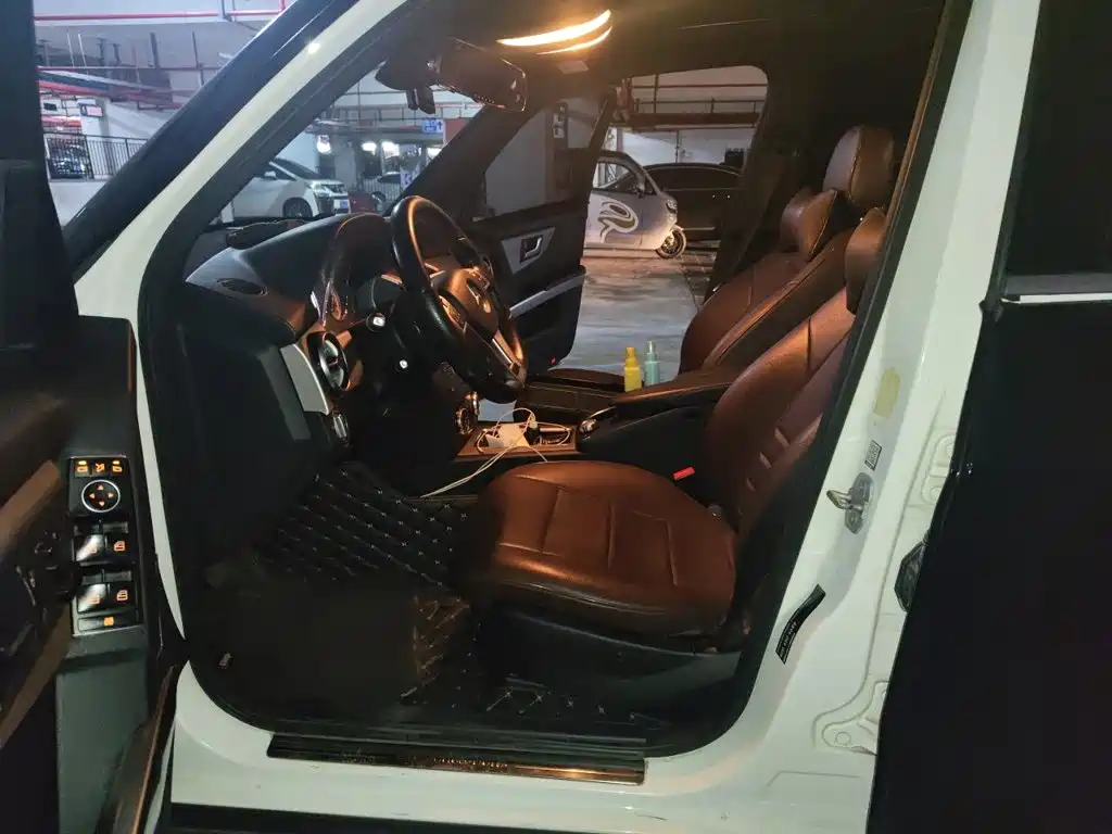 Mercedes-Benz GLK-Class — миниатюра 8