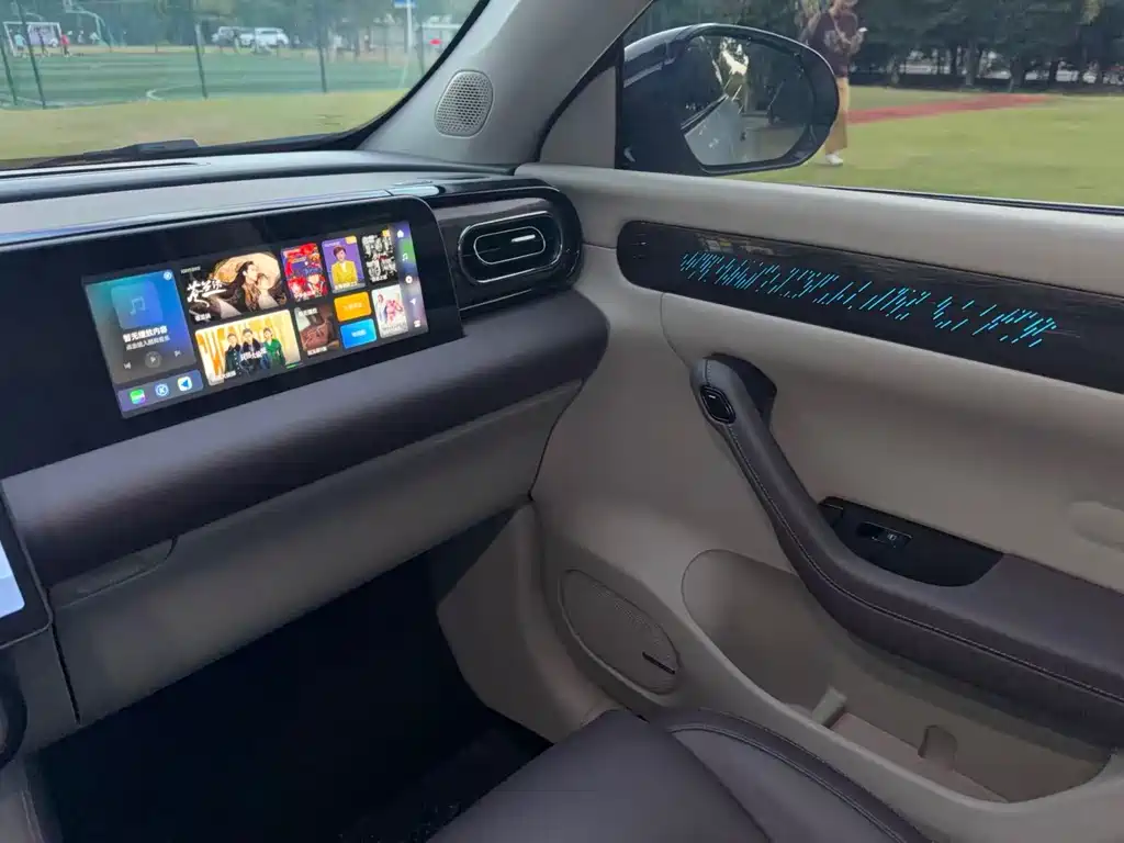 Leapmotor Leapmotor C11 — миниатюра 15