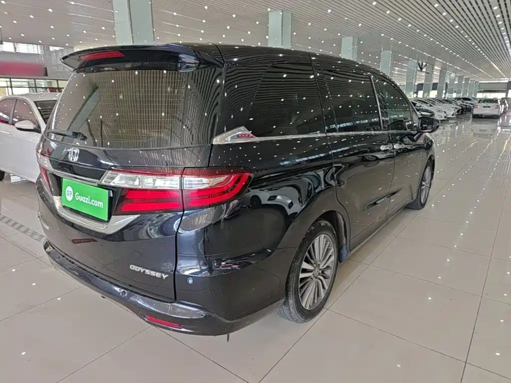 Honda Odyssey — миниатюра 7