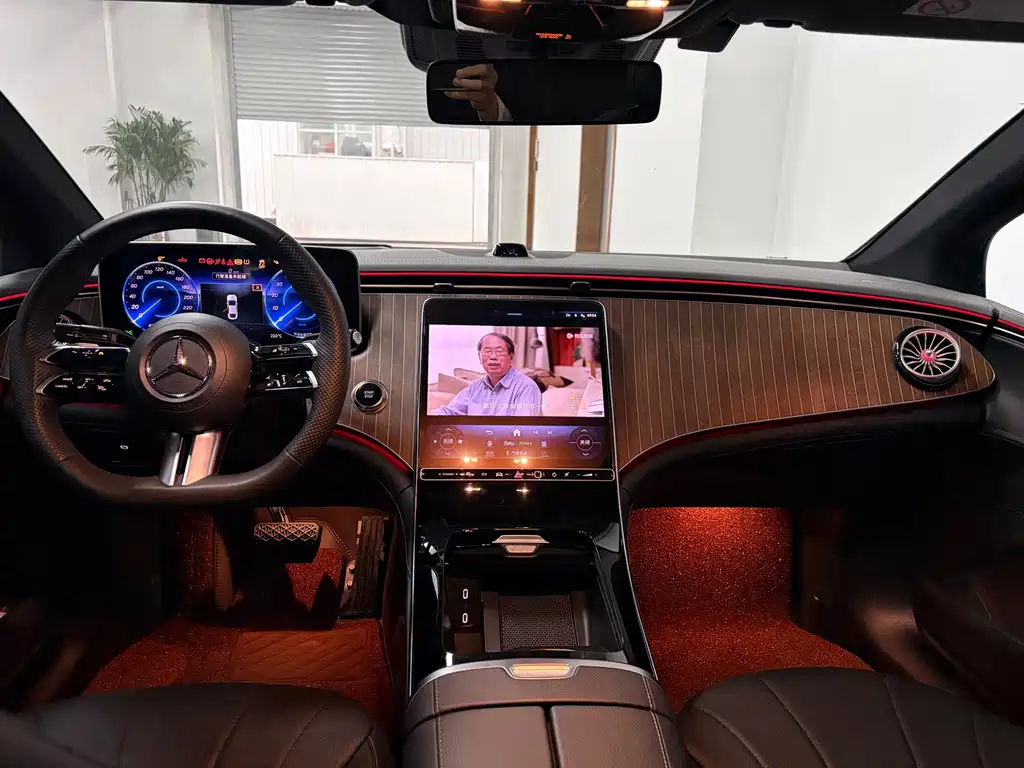 Mercedes-Benz EQE — миниатюра 5