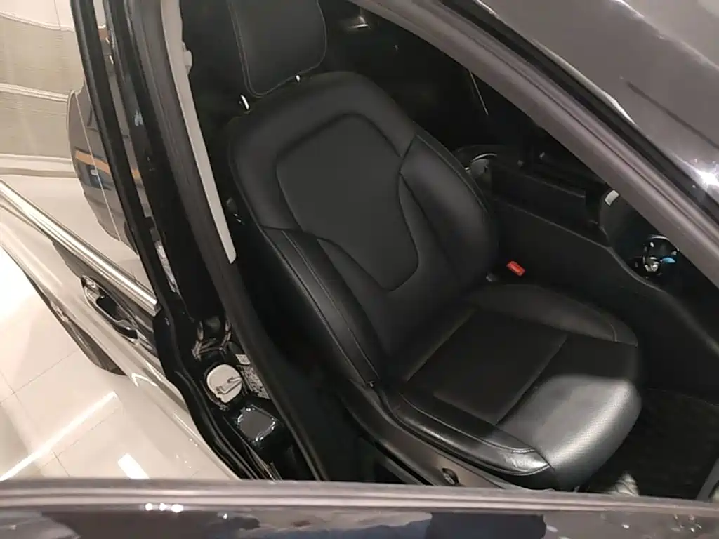 Mercedes-Benz V-Class — миниатюра 19