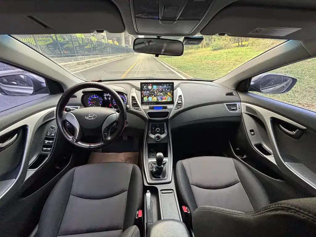Hyundai Elantra Langdong — миниатюра 9