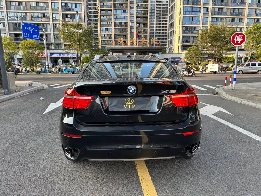 BMW X6 — миниатюра 5