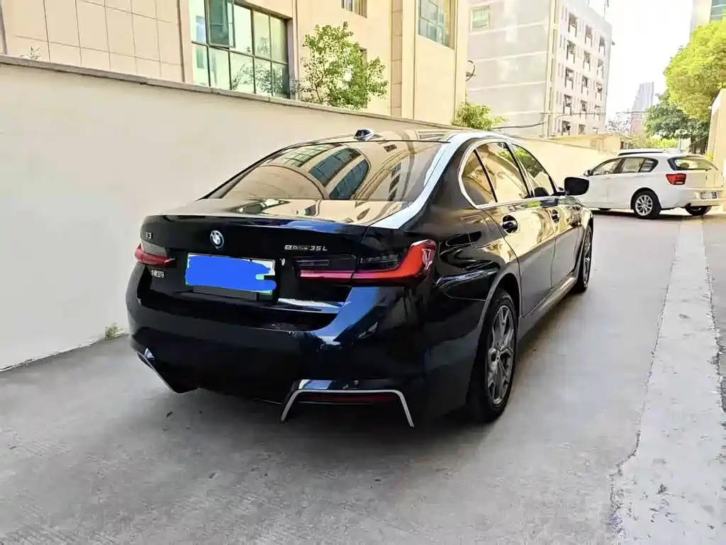 BMW i3 — миниатюра 4