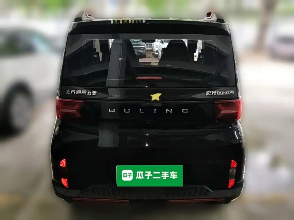 Wuling MINIEV — миниатюра 10