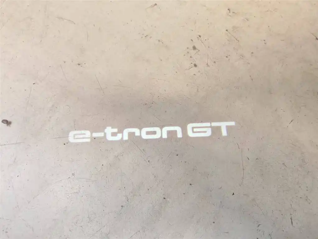 Audi RS e-tron GT — миниатюра 9