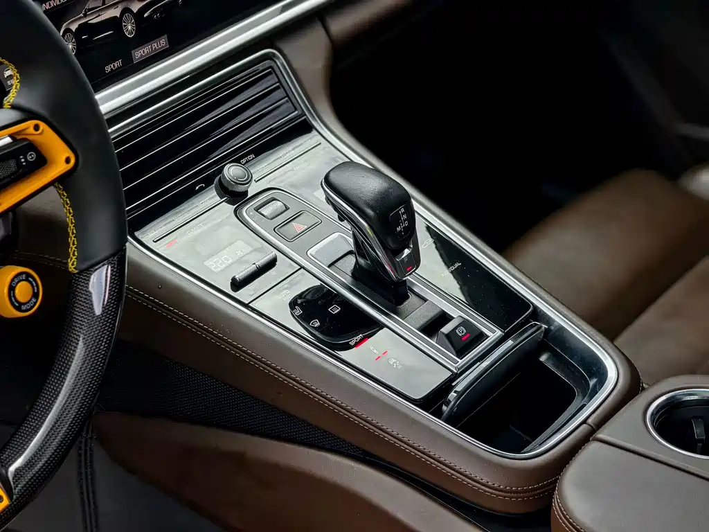 Porsche Panamera — миниатюра 21