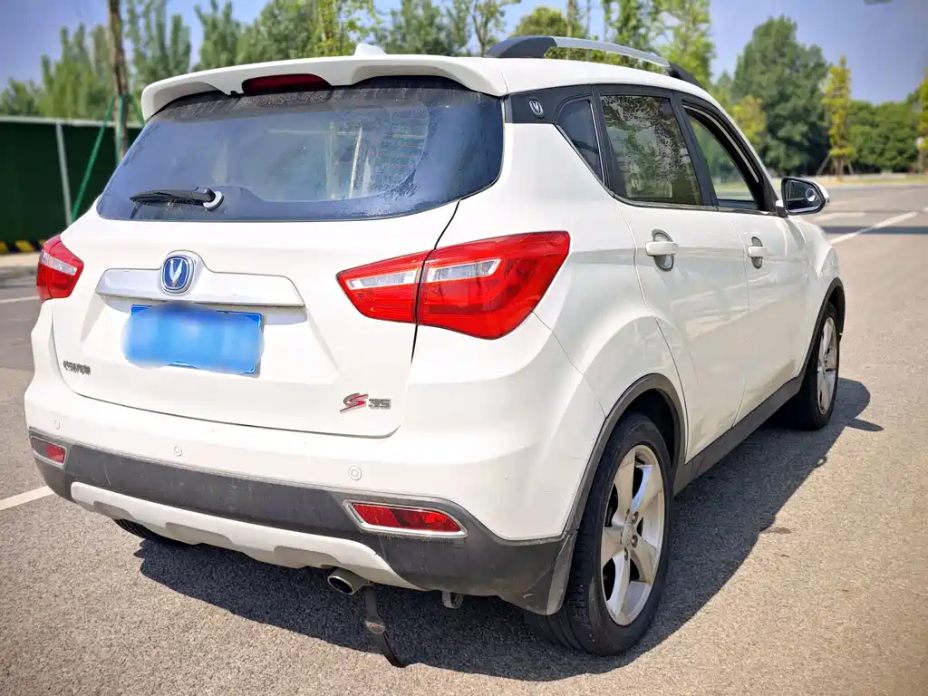 Changan CS35 — миниатюра 11