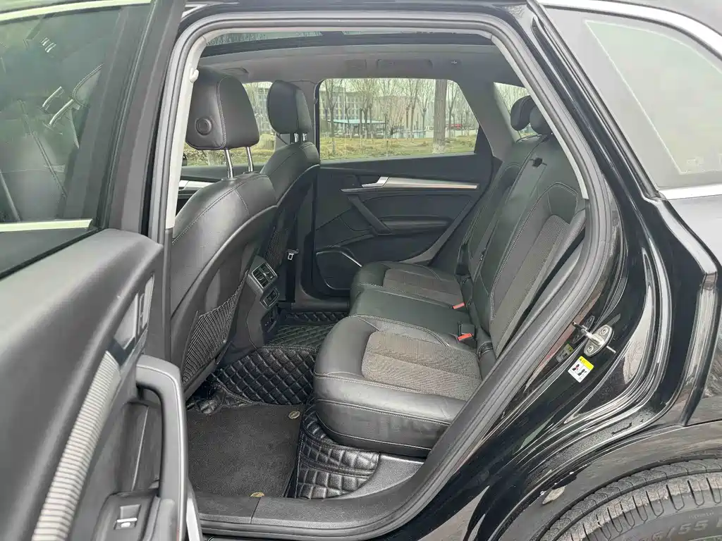 Audi Q5L 2018 45 TFSI Premium Fashion V