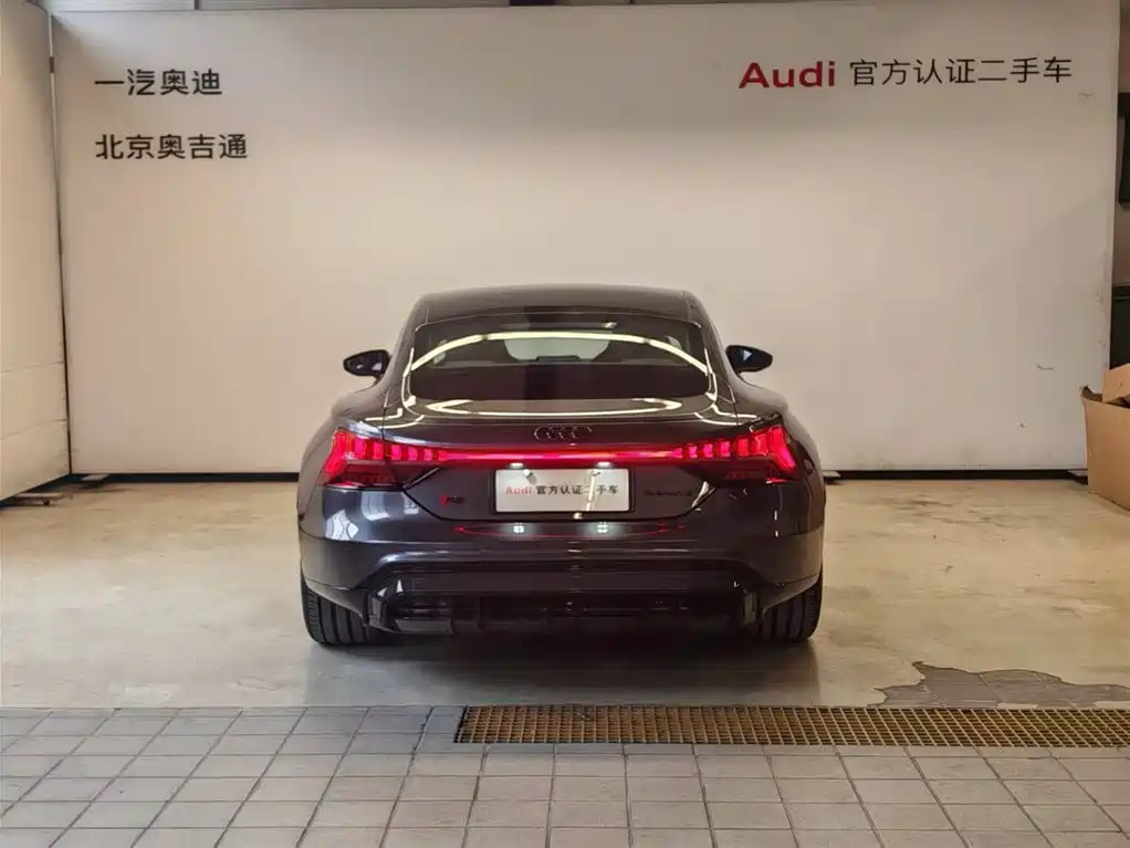 Audi RS e-tron GT — миниатюра 36
