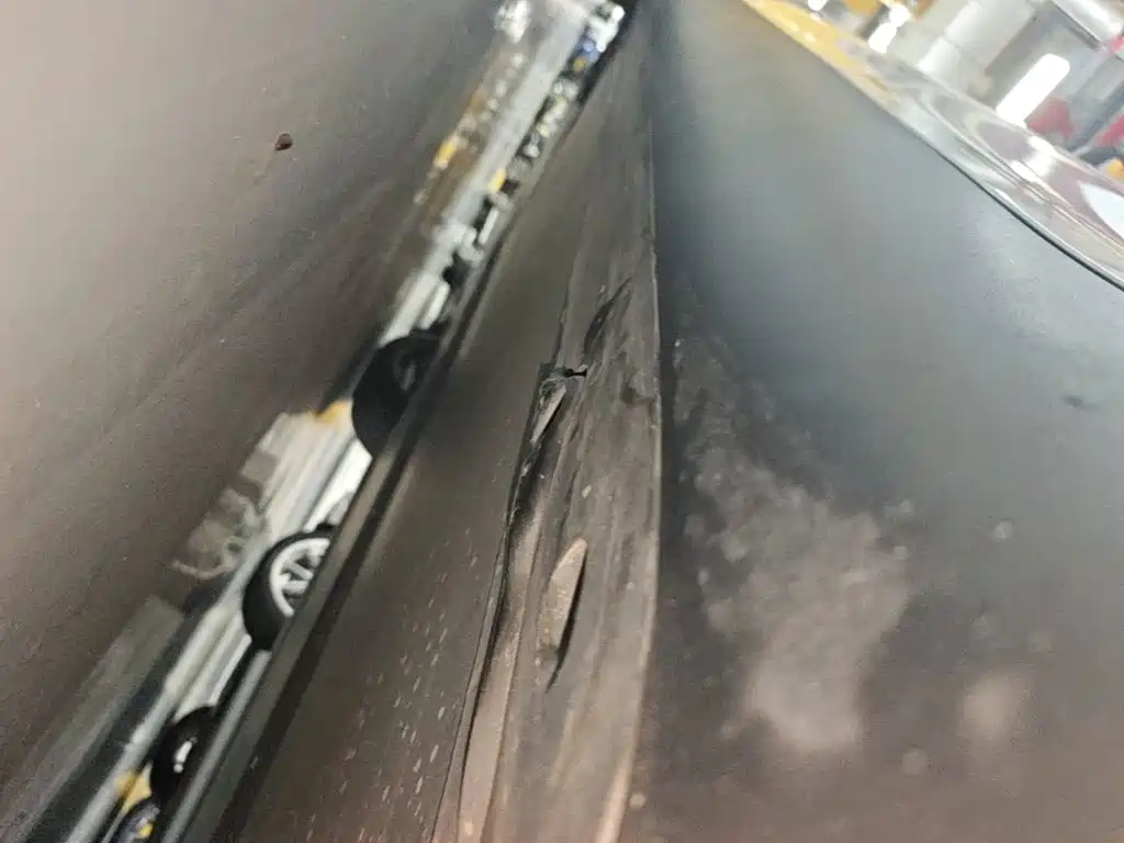 Tesla Model Y — миниатюра 22