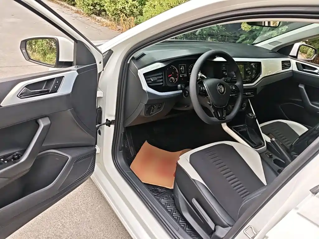 Volkswagen Polo — миниатюра 16