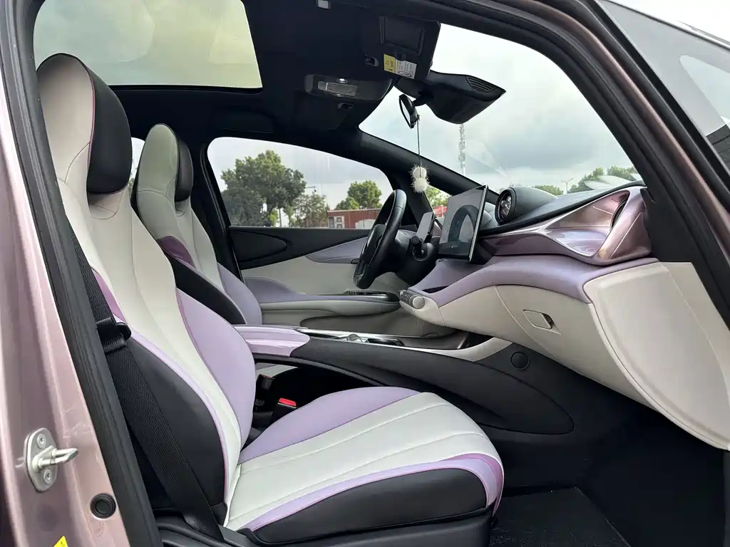 BYD Dolphin — миниатюра 6