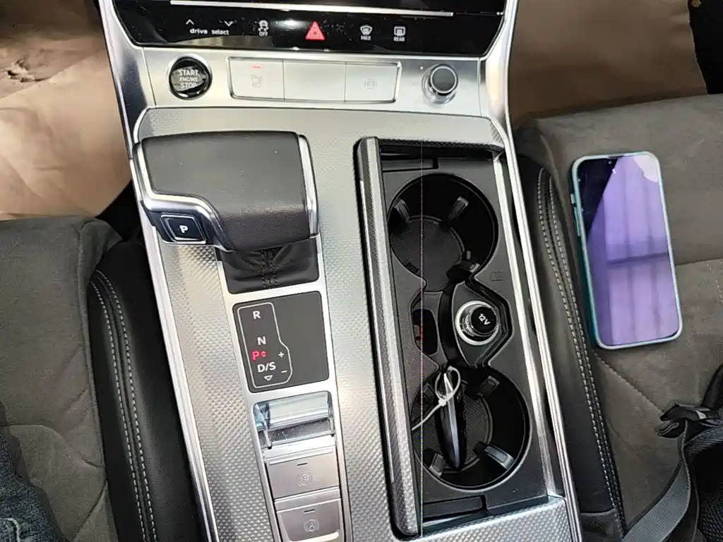 Audi A6L — миниатюра 14