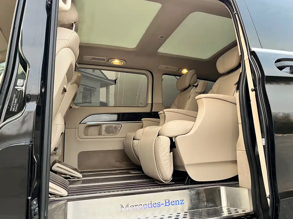 Mercedes-Benz V-Class V 2016 V 260 L Luxury Long Wheelbase