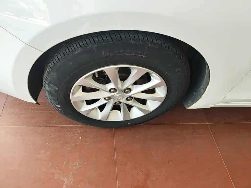 Buick Excelle — миниатюра 23