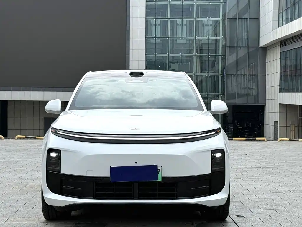 Li Auto Li L6 — миниатюра 2