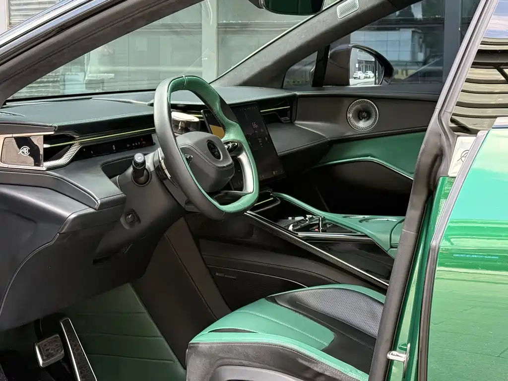 Lotus Eletre — миниатюра 12