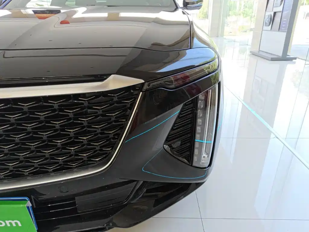 Cadillac CT6 — миниатюра 24