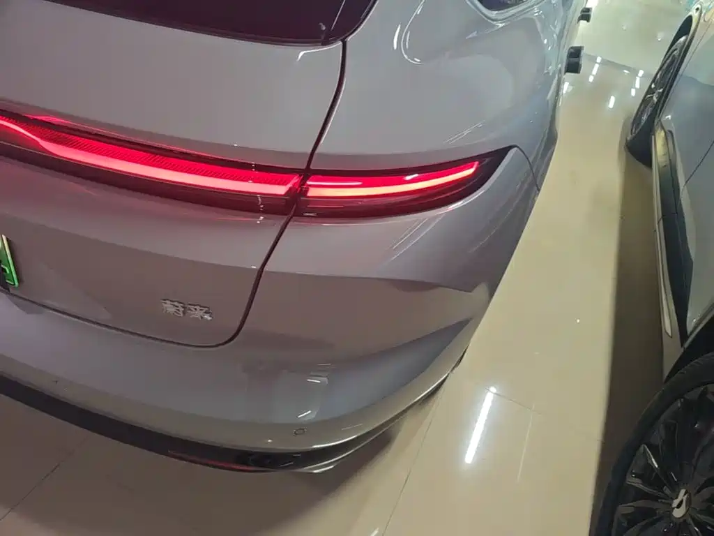 NIO ET5T — миниатюра 8
