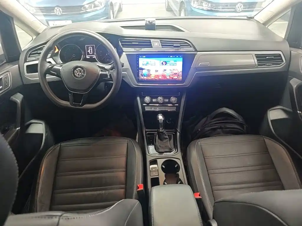 Volkswagen Touran — миниатюра 10
