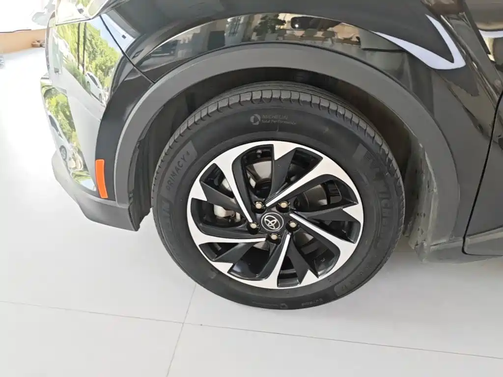 Toyota IZOA — миниатюра 23