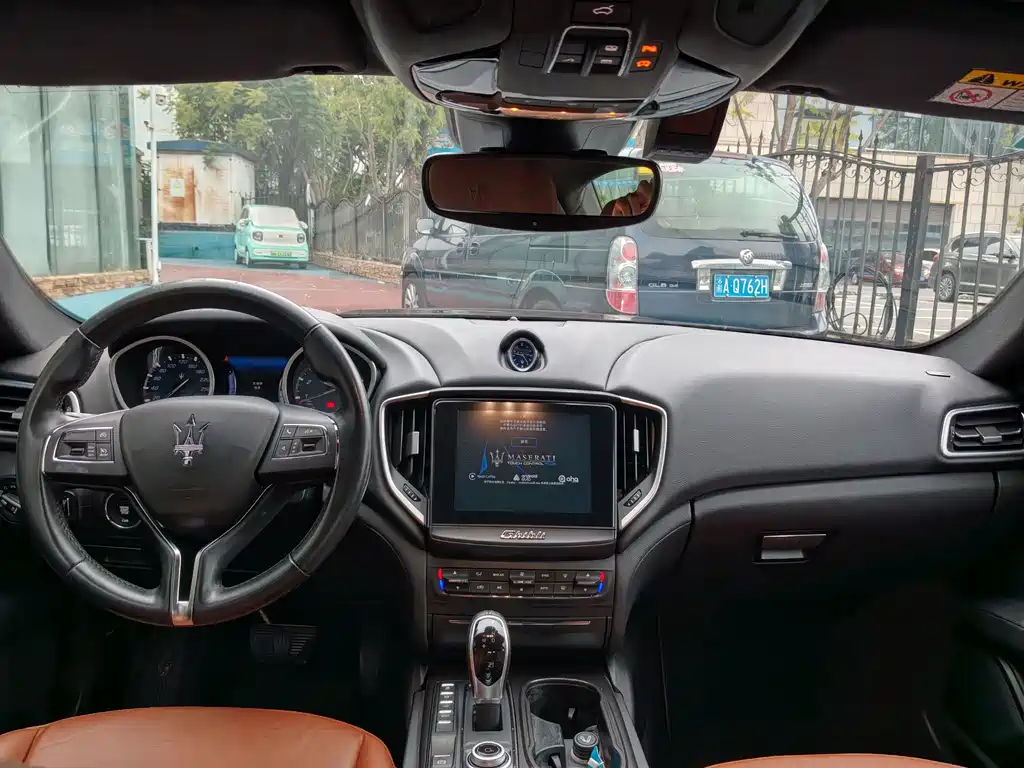 Maserati Ghibli — миниатюра 12