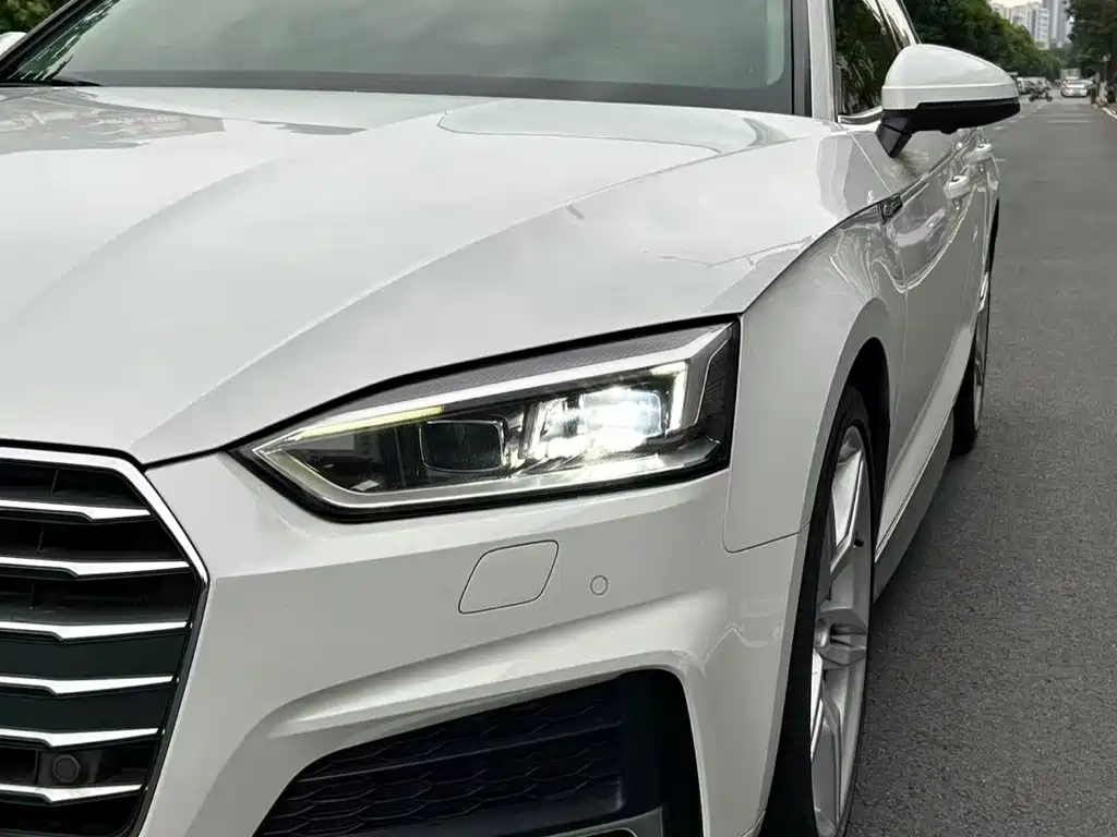 Audi A5 (Import) — миниатюра 8