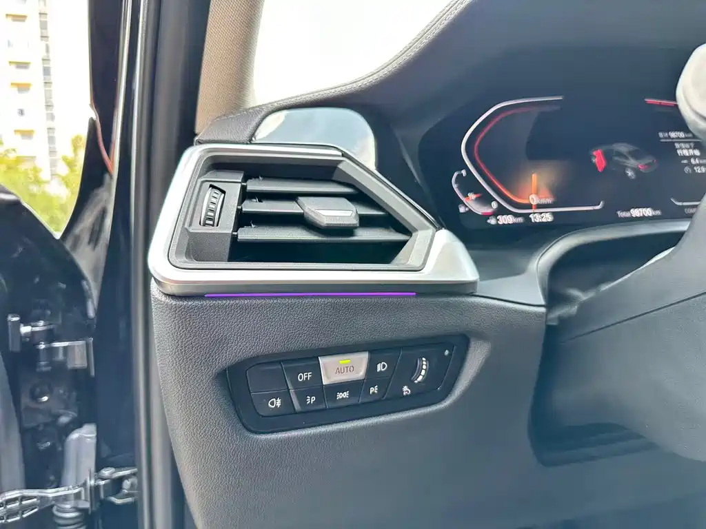 BMW 3 Series — миниатюра 13