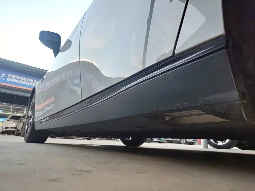 XPeng P7 — миниатюра 22