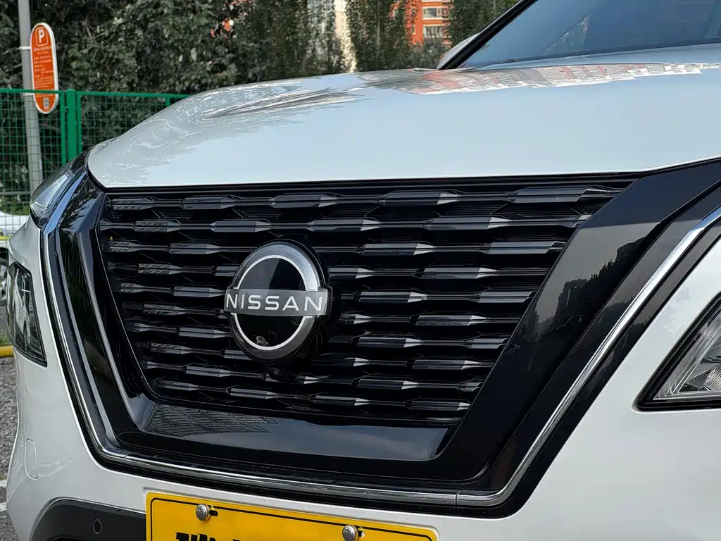 Nissan X-Trail — миниатюра 14