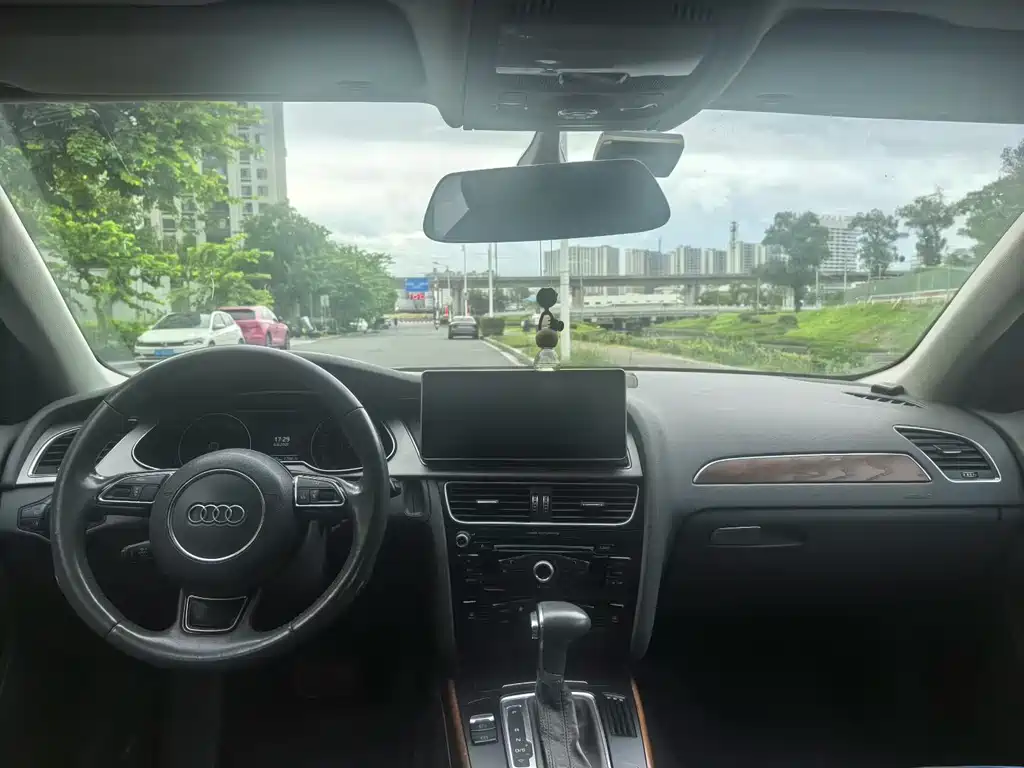 Audi A4L — миниатюра 6