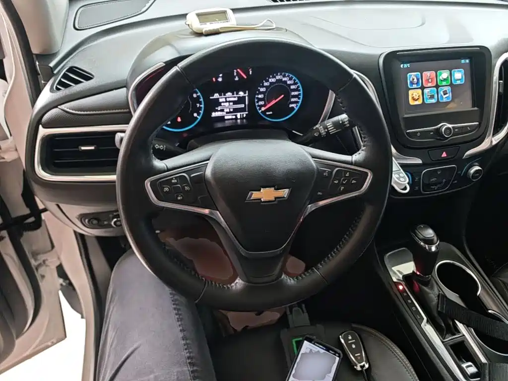 Chevrolet Equinox — миниатюра 11