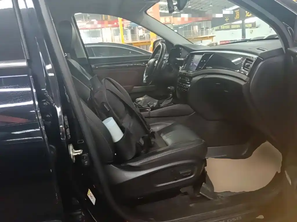 GAC Motor Trumpchi GS8 — миниатюра 25