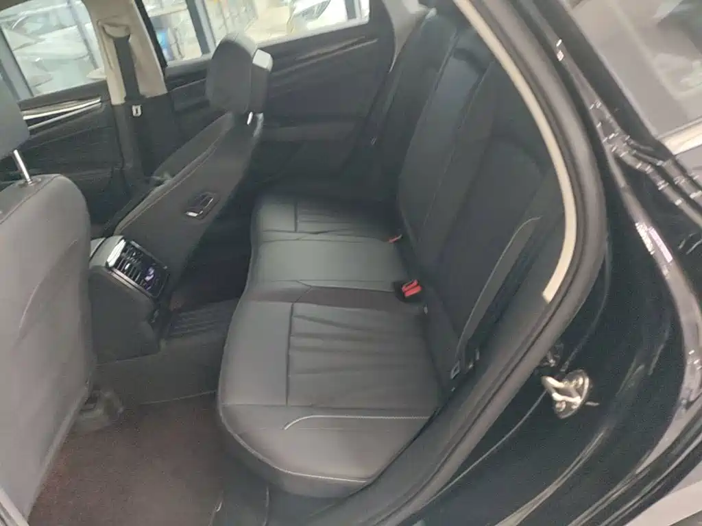 Volkswagen Passat — миниатюра 17