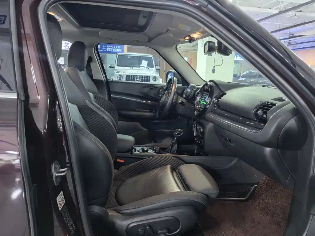 MINI Mini Clubman — миниатюра 13