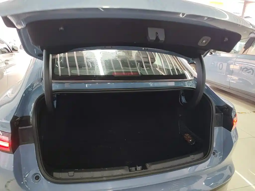 Leapmotor Leapmotor B01 — миниатюра 19