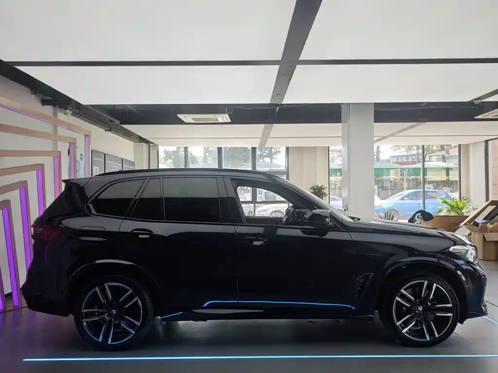 BMW X5 M