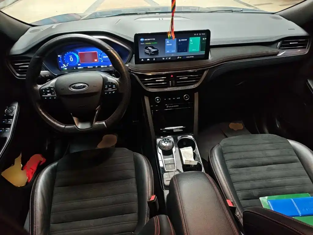 Ford Escape — миниатюра 10