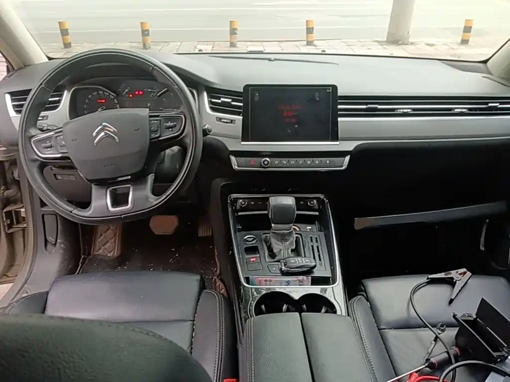 Citroen C5 — миниатюра 10